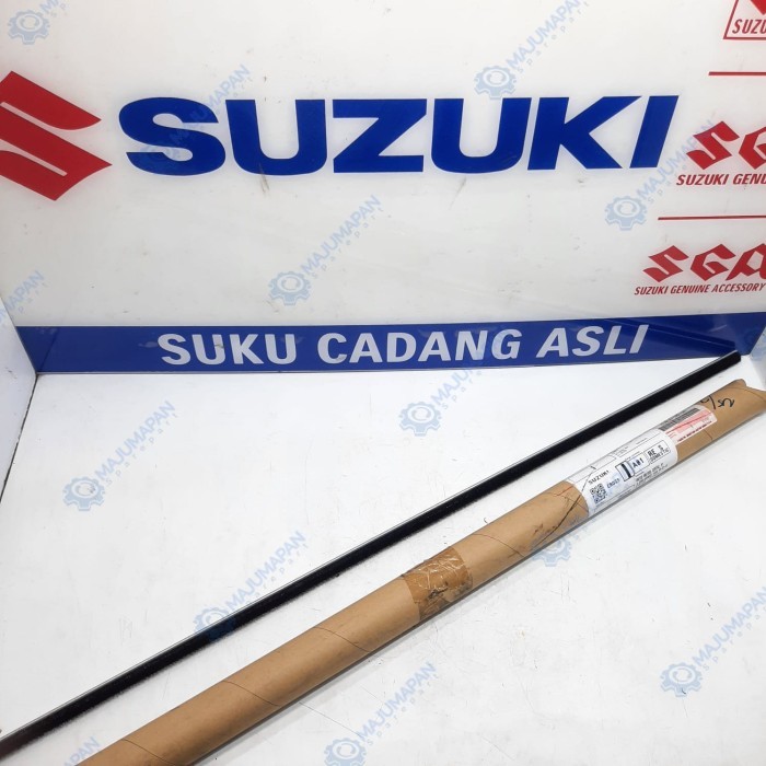 wetherstrip/list kaca/pelipit kaca bagian dalam suzuki jimny/katana