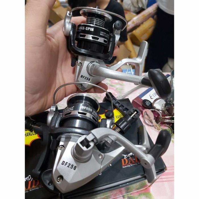 - Reel Pancing Daido Fino Df250 Besi Bonus Handle Kerekan