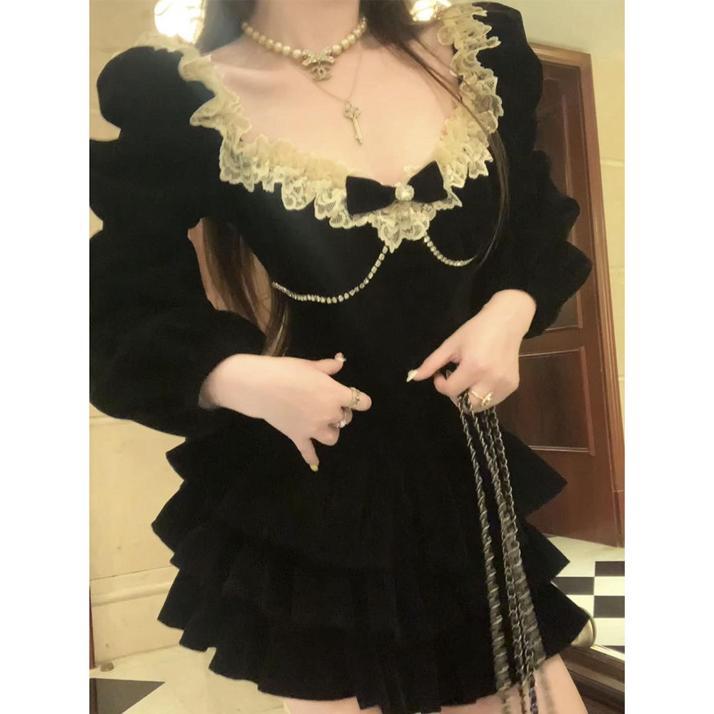 [Cream Winnie]Setelan rok tutu atas renda beludru hitam Perancis