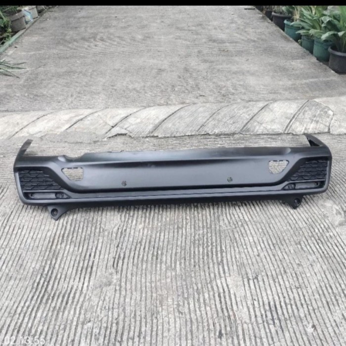 cover bemper belakang Innova zenix original