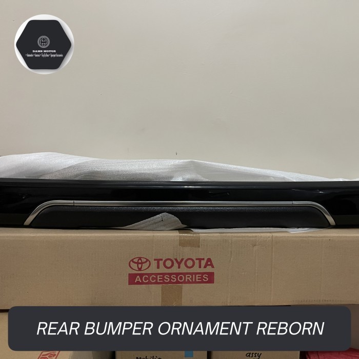 Rear Bumper Ornament Innova Reborn