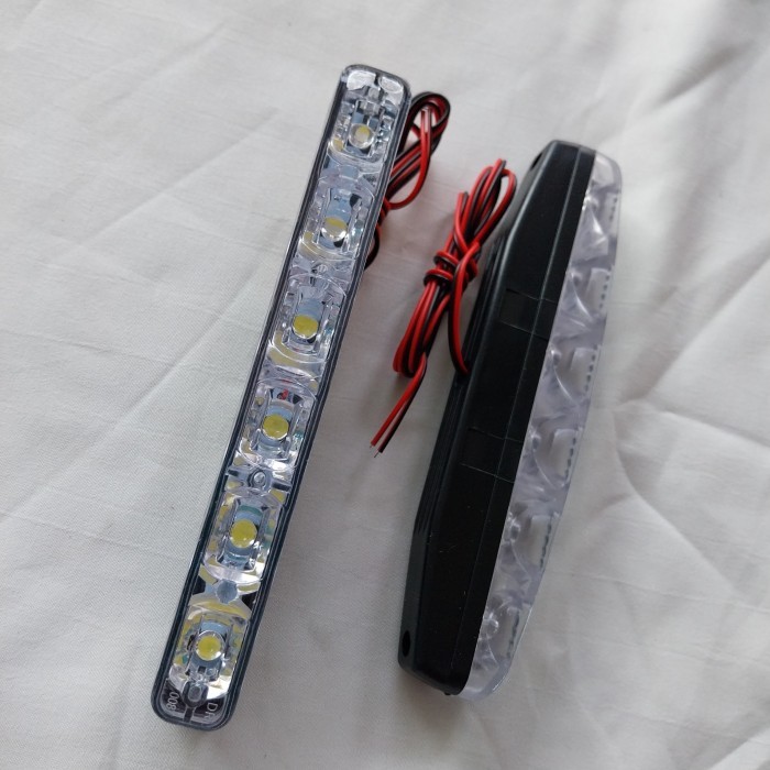 LAMPU LED DRL TANDUK 6 TITIK WARNA PUTIH MOBIL TERIOS
