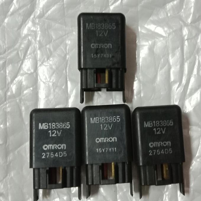 Relay Kaki 4 Omron Asli