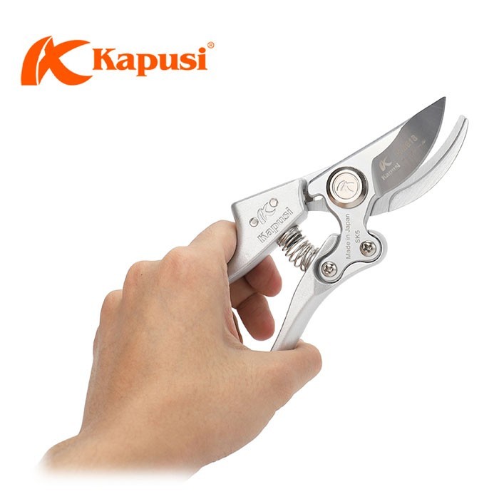 

Kapusi K-8618 Gunting Dahan 8 Inch Pruning Shears