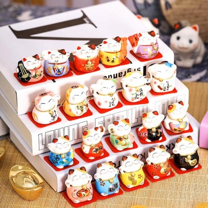 

Sale! Maneki Set 5 Model Caisen Kucing Hoki Kado Dekorasi Patung Mini Murah