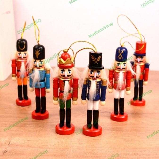 

Sale! Nutcracker Set 6 Murah Hiasan Pohon Natal Gantungan Dekorasi Nutcraker