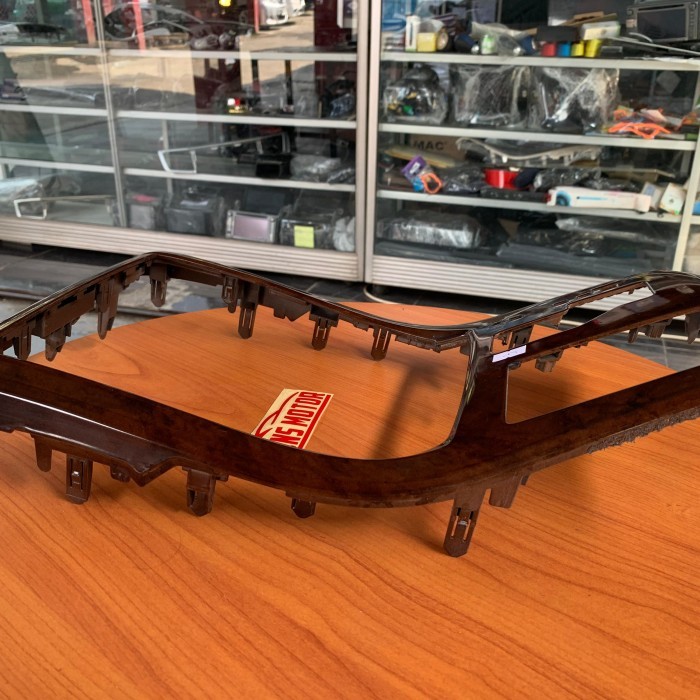 Aksesoris Mobil Frame Headunit Alphard Vellfire Anh20 , Motif Wood