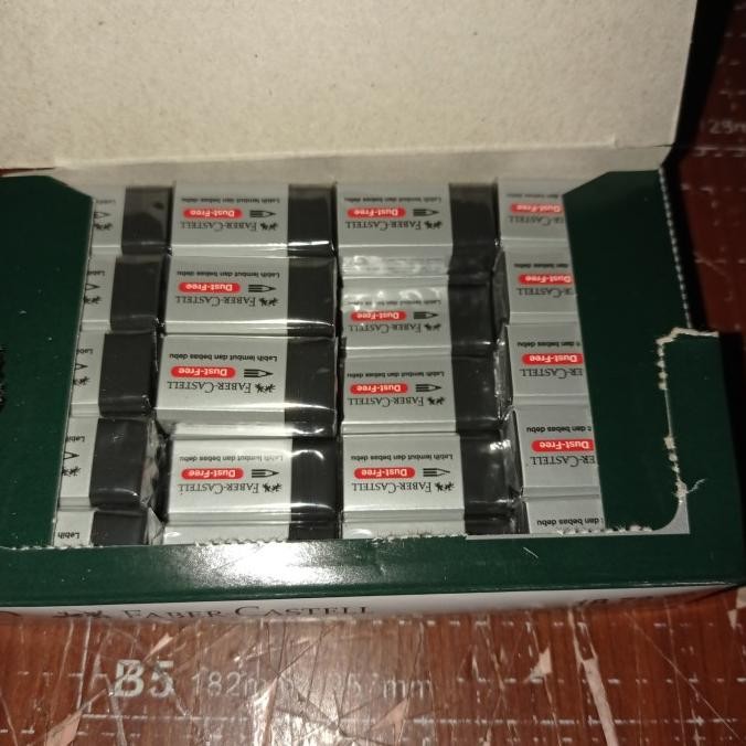 

Penghapua Faber Castel Kecil 1Pack Isi 40Pcs Harga Spesial!