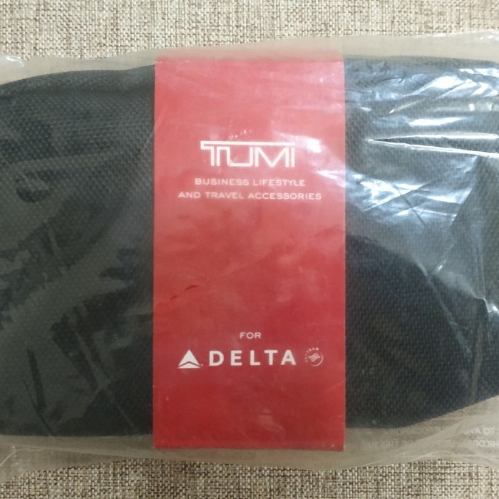 TUMI DELTA AIRLINES