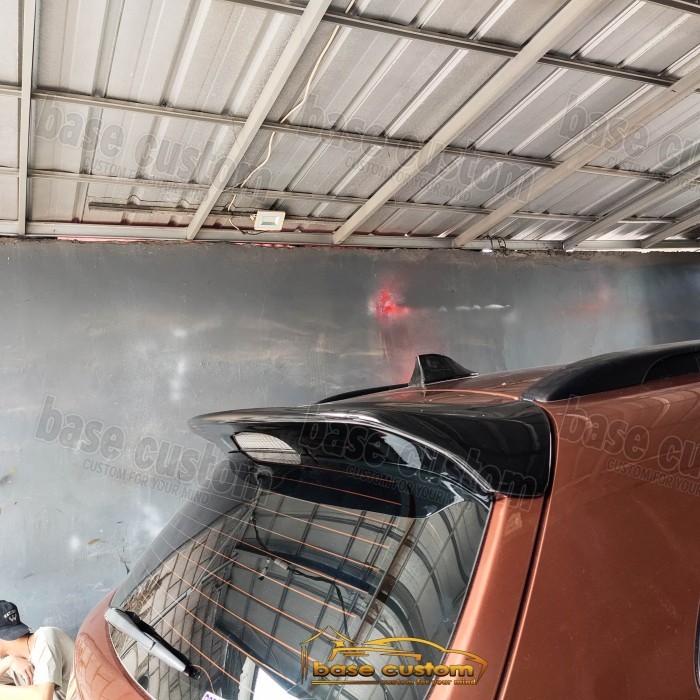 SPOILER WING MITSUBISHI OUTLANDER TAHUN 2011-2018