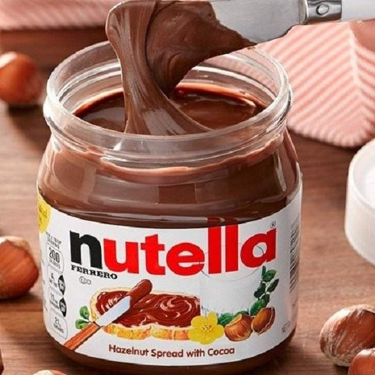 

Selai Coklat Kacang Nutella Chocolate Hazelnut Spread 1Kg Halal