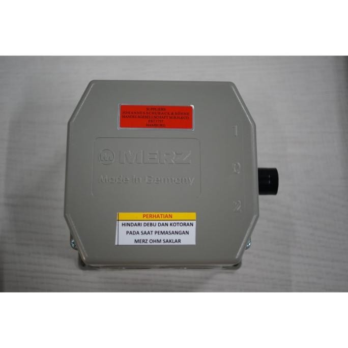 Original MERZ GZ 40A/4P BUATAN JERMAN (STD N) COS/Ohm Saklar/Handle Genset
