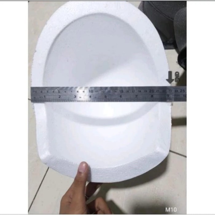 STEROFOAM HELM/GABUS HELM UNIVERSAL M10