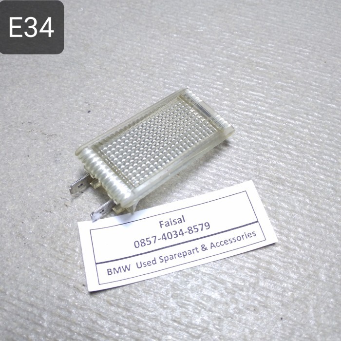 LAMPU BAGASI BMW E34