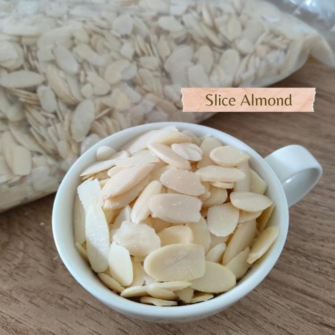 

Ready Natural Blanched Sliced Raw Almond ( Kacang ) - 1 Kg