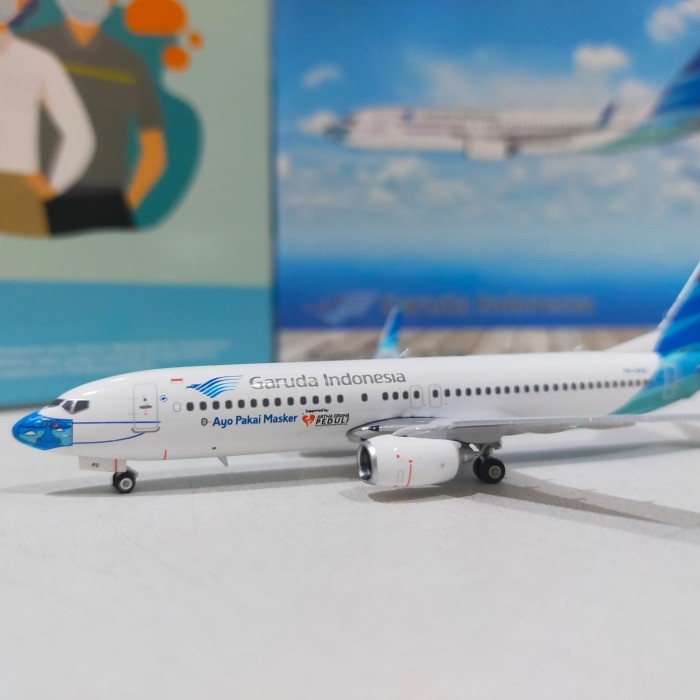 Berkualitas Garuda Indonesia B 737-800 Pk-Gfq Phoenix 1:400