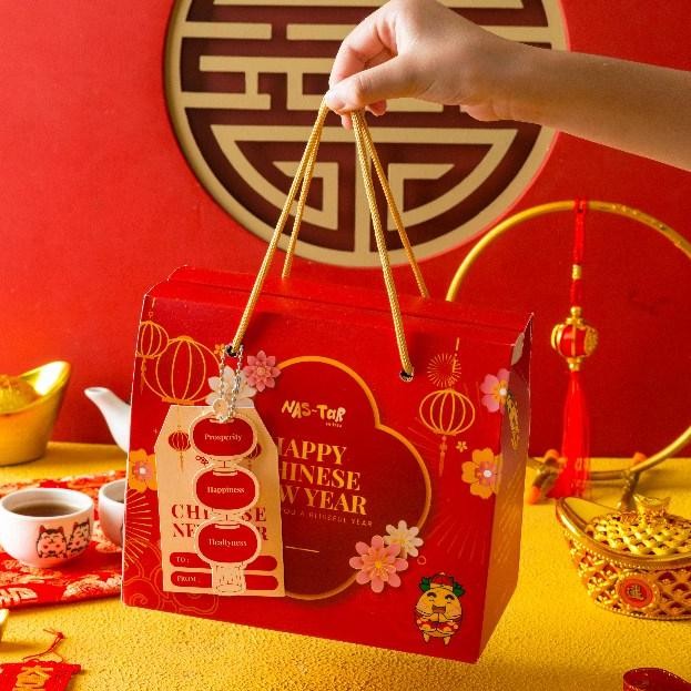

CR - HAMPERS HAPPINESS / Hampers CNY / Hampers Imlek Nastar by Ritz / Nastar Taiwan TERLARIS
