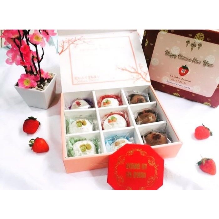 

Imlek Chinese New Year Hampers Daifuku Mochi Non Cod Limited