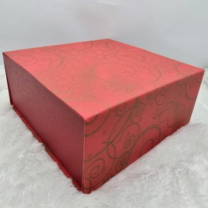 

TERBARU HARD BOX LIPAT 22X22X10CM NATAL IMLEK MOTIF / KOTAK KUE LAPIS LEGIT - RED LIGHT BALL !!!!!