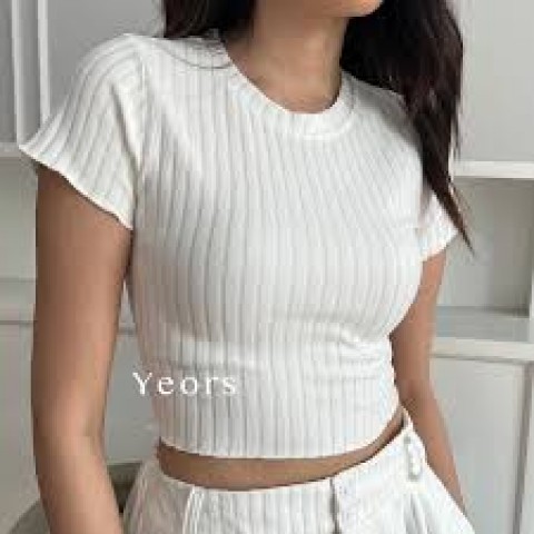 Kaos crop Wanita Garis