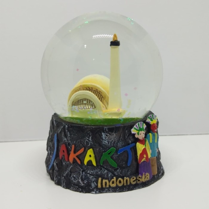 Snow globe Jakarta - souvenir dari negara Indonesia