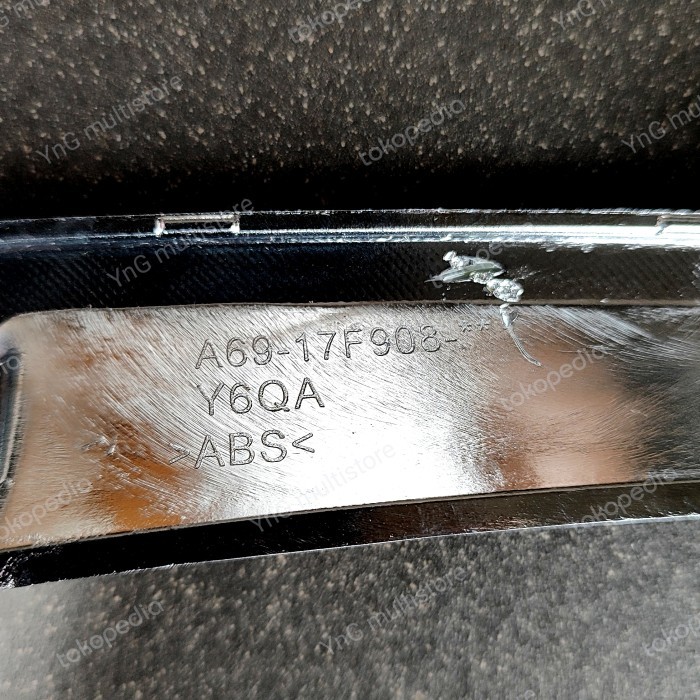 Bezel Chrome Grill Depan Ford Fiesta 2009-2011 Type Sporty - Chrome Bebas Ongkir