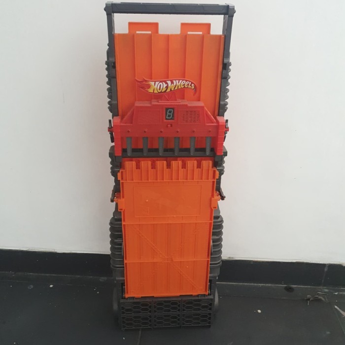 JUAL RUGI Hot Wheels Super 6 Lane New Loose Ex Display