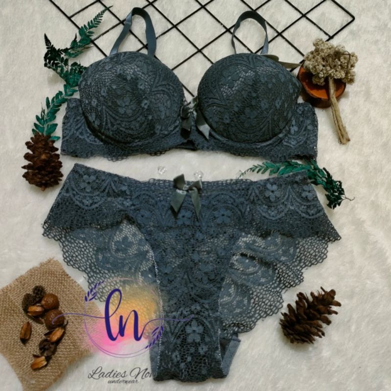 Set Bra Setelan Pakaian Daleman Cewek Tanpa Kawat Beha Kutanh Perempuan Busa Sexy Terbaru 2025 Bh Da