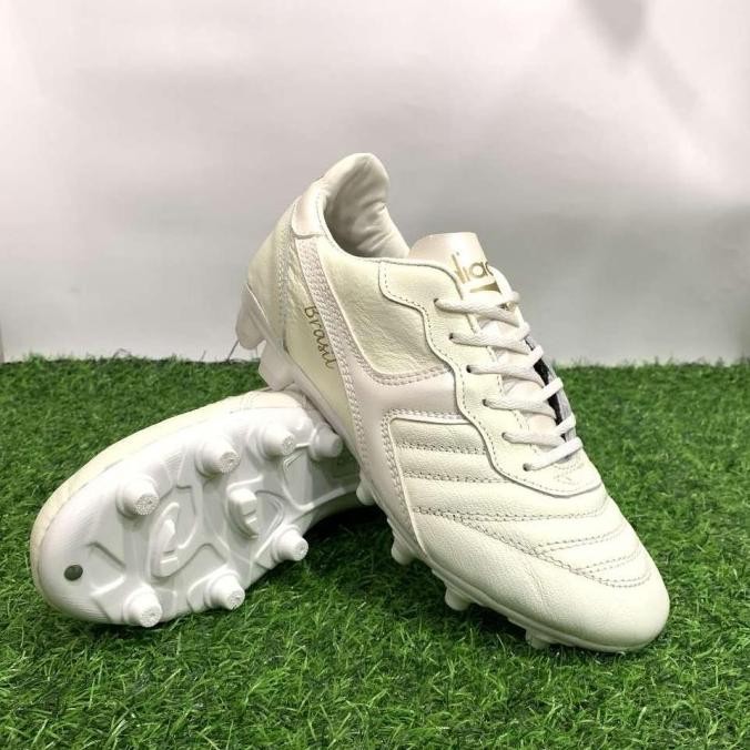 SEPATU DIADORA SEPATU BOLA KULIT ASLI FULL WHITE OUTSOLE KDH SIZE 39-43