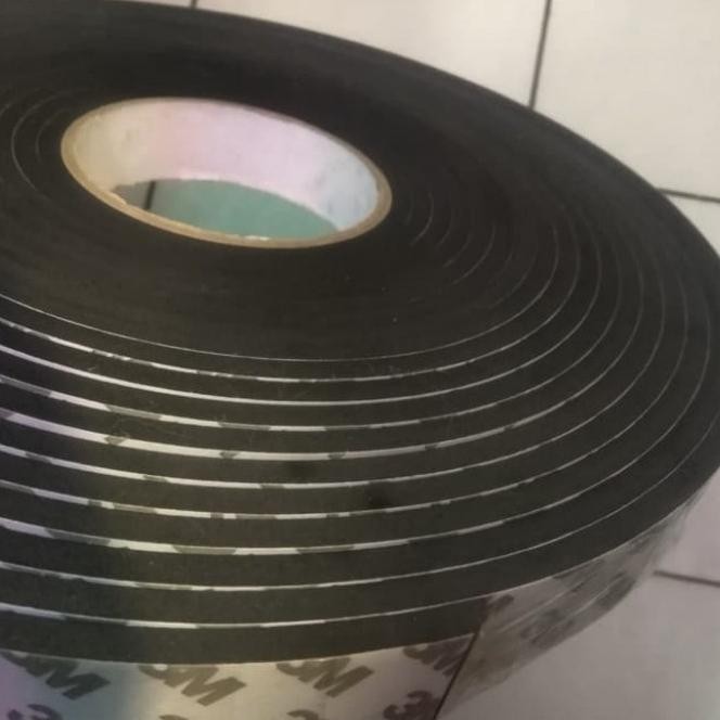 

TERSEDIA PENUTUP CELAH PINTU DAN JENDELA PEREDAM SOFT TAPE SINGLE FOAM 3M 5MM