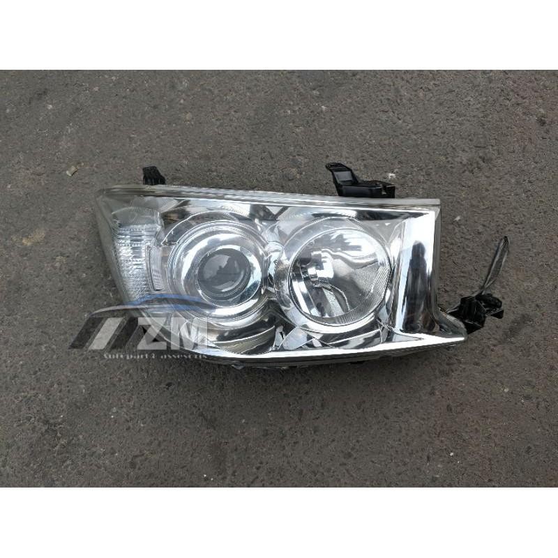 Headlamp Toyota Fortuner 2010 Lampu Depan Fortuner Satuan