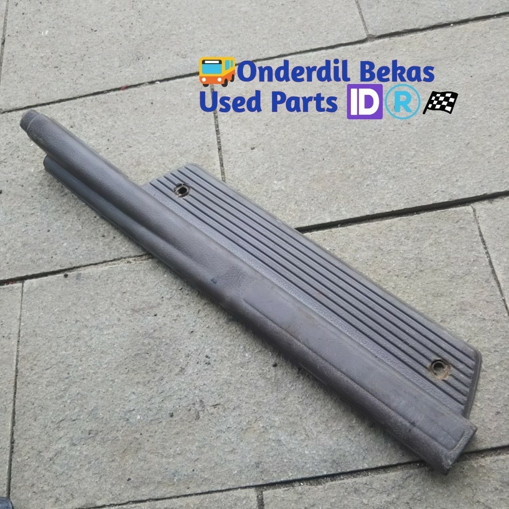 sill plate kiri belakang RL honda accord  executive