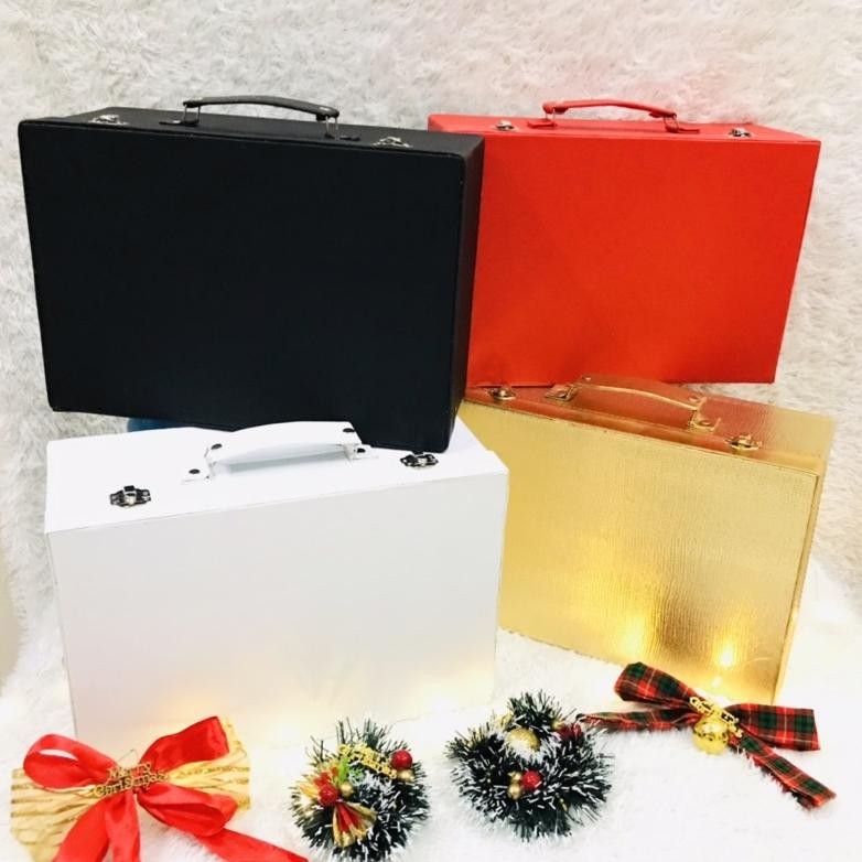 

BR - koper kotak / box natal / box imlek / box lebaran TERLARIS