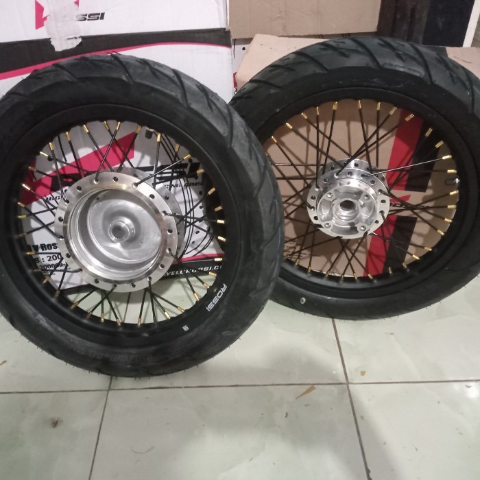 VELG JARI JARI HONDA VARIO 110/125/150 TAPAK LEBAR PLUS BAN