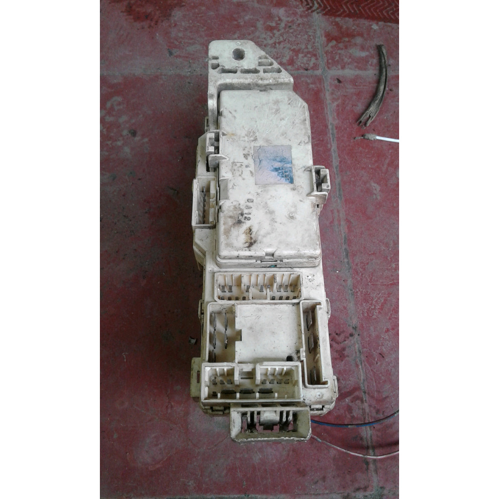 fuse box ford laser champ 1992