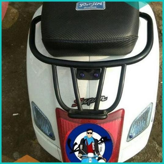 Zelioni rear rack replika aksesoris vespa GTS 150/300 07D35Z4 harga gr