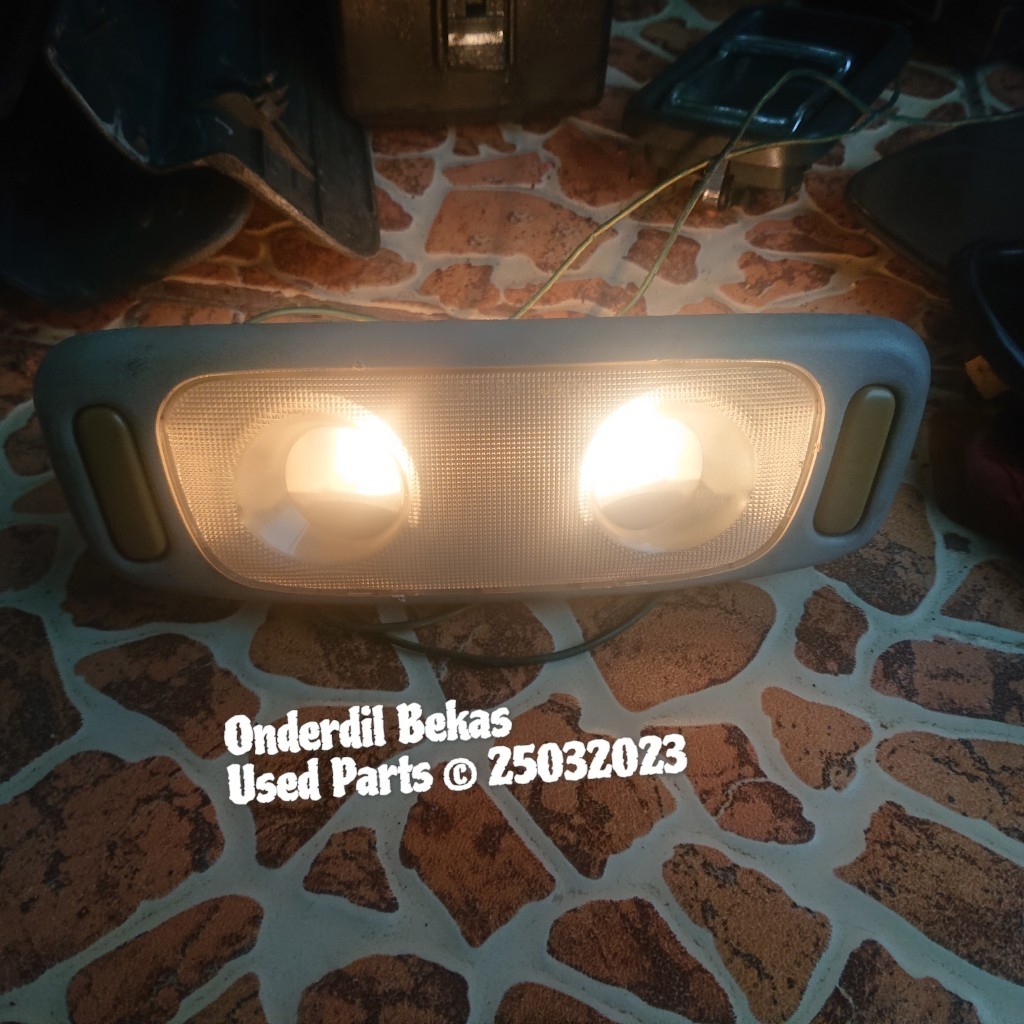 lampu kabin suzuki Aerio original