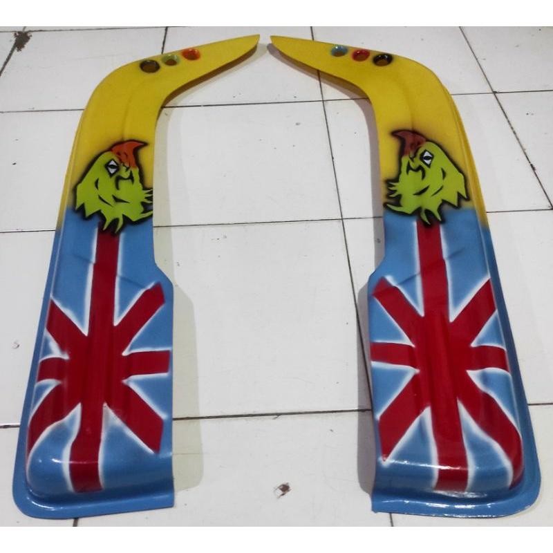 Talang Air Mobil Truk Canter Lukis