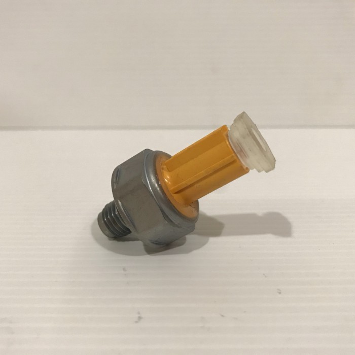 Switch Oil Pressure Tekanan Oli Matic Honda Jazz GE8,Freed,City,Brio
