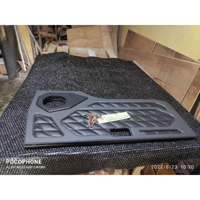 Doortrim L300  Custom