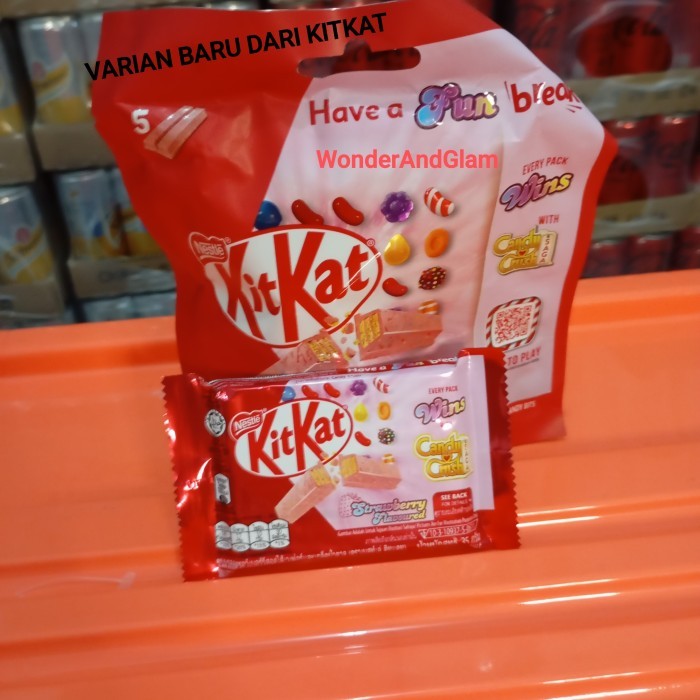 

New! Kitkat Strawberry With Candy Crush Import Malaysia Halal