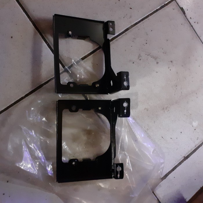 breket foglamp suzuki apv arena ori