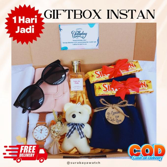 HARGA DISKON hampers ulang tahun cewek paket kado hijab dompet jam tangan