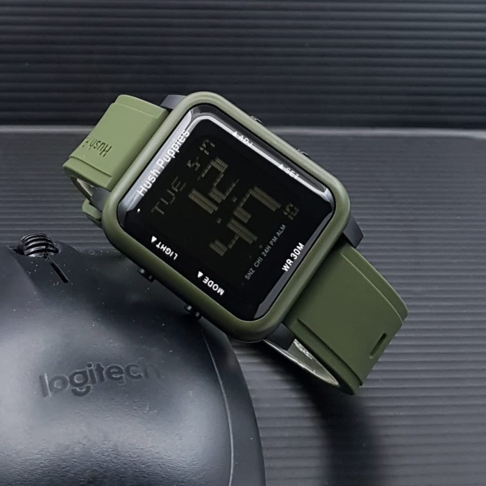 JAM TANGAN WANITA HUSH PUPPIES KOTAK DIGITAL