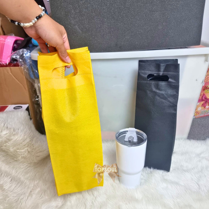 

Tas Botol Wine / Tote Bag Tumbler Kantong Kain Spunbond Gift Hampers