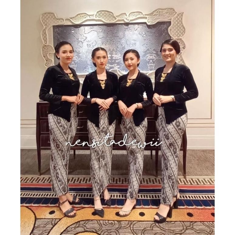dem (bridesmaid, dht01) kebaya kutubaru + rok plisket / motif lereng putih