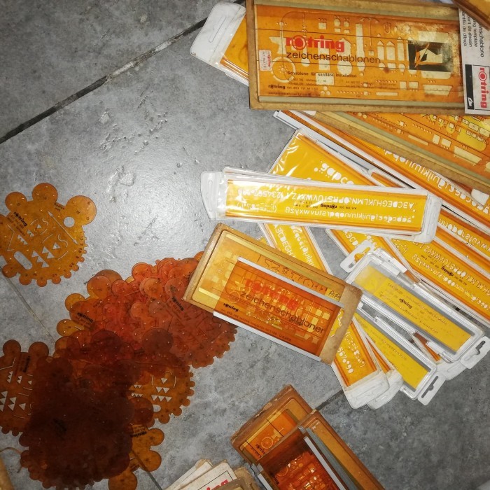 

PROMO! Penggaris rotring art 853 793 842 680 306 080