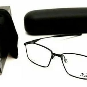 Frame Kacamata Oakley Limit Switch Titanium