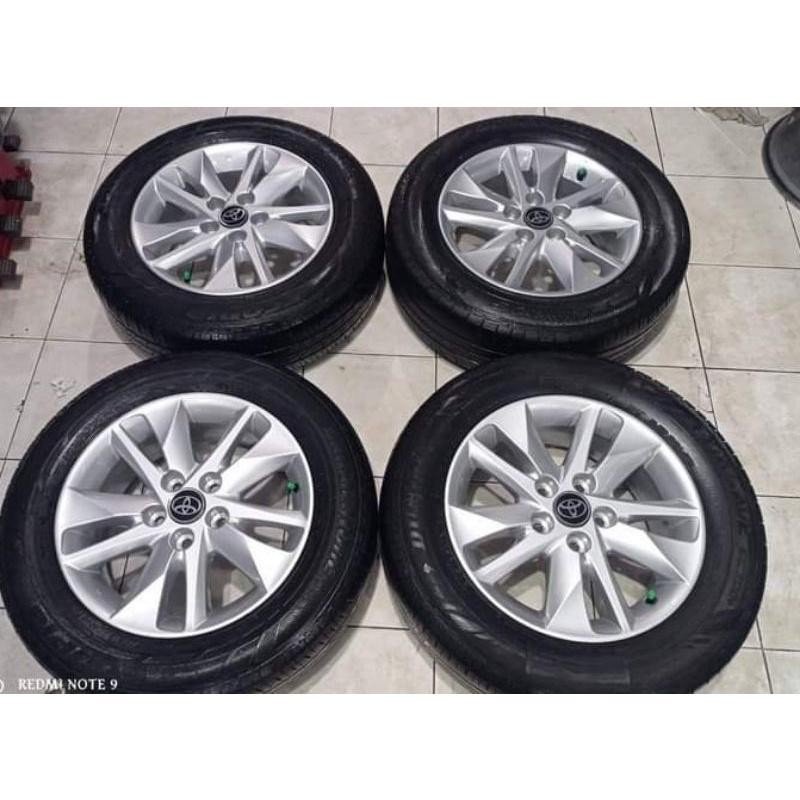Velg Mobil Second Copotan Toyota Innova Rebon R16 Paketan Ban 205/60 Bridgestone