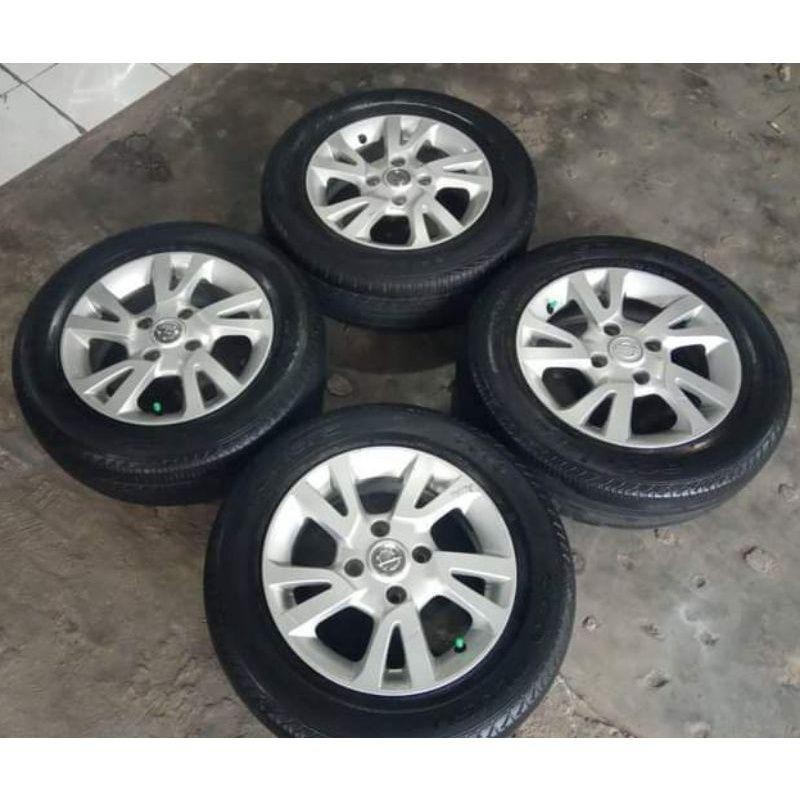 Velg Mobil Bekas Dan Ban Second Copotan Livina Ring 15 Baut Pcd 4X114 Untuk Xenia, Kijang Lgx, Avanz